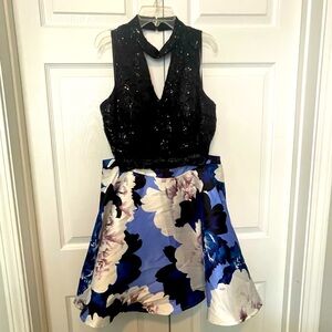 Jodi Kristopher 2-piece Semi-Formal Size 9